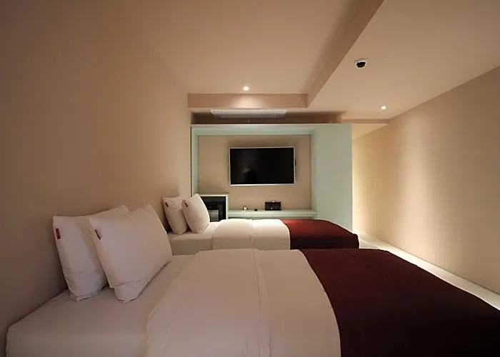 Bobo Hongdae Hotel 2*