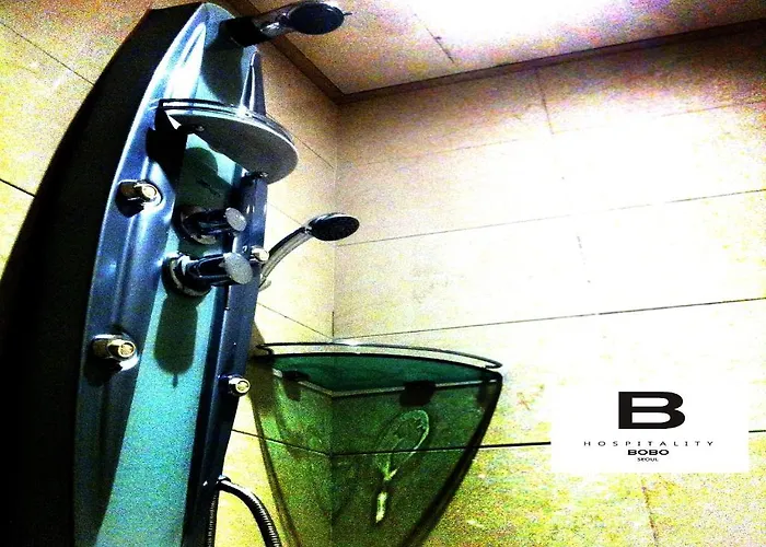 Bobo Hongdae Hotel 2*